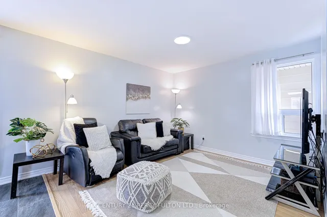 Additional image 15 of 52 Epsom Downs Dr