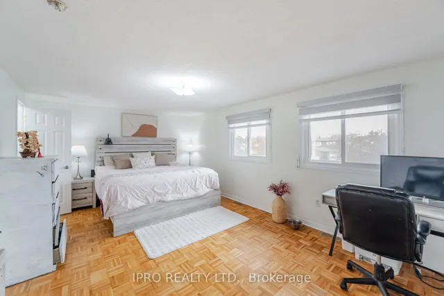 Additional image 20 of 738 Greycedar Cres