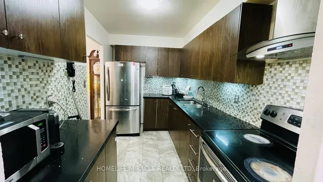 Additional image 14 of 5 Massey Sq Unit 1108