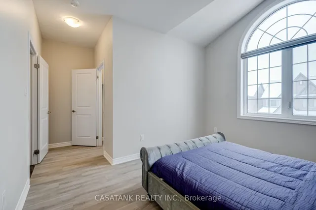 Additional image 37 of 359 North Park Blvd