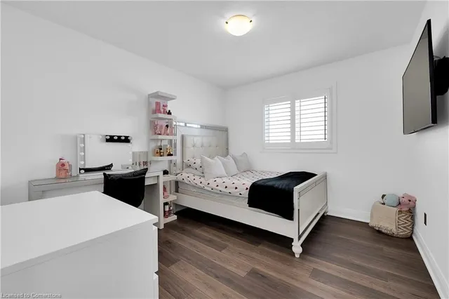 Additional image 32 of 72 Aldgate Avenue Ave