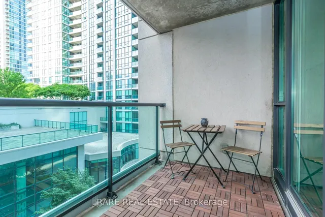 Additional image 12 of 12 Yonge St Unit 501