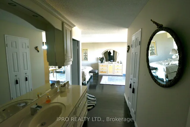 Additional image 8 of 2350 Bridletowne Circ Unit 1203