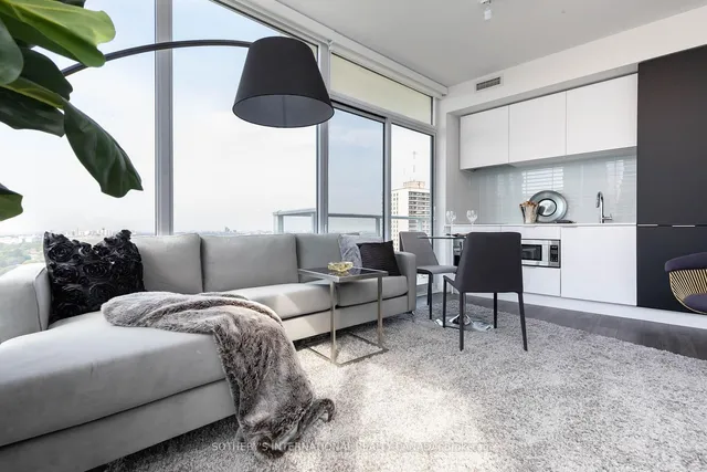 Additional image 4 of 33 Helendale Ave Unit 2110