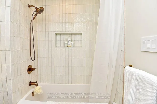 Additional image 23 of 81 Glenayr St