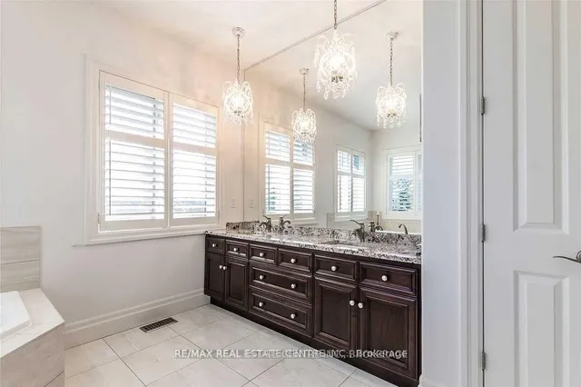 Additional image 20 of 125 Stokes Tr