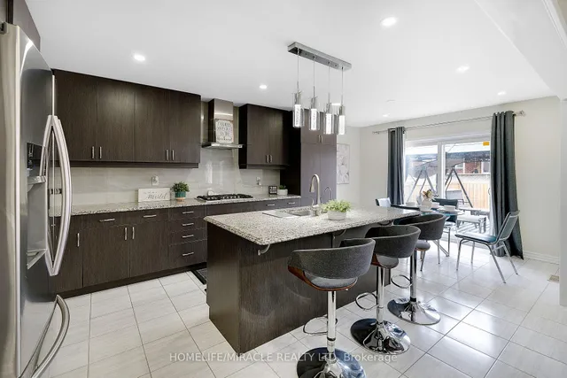 Additional image 18 of 11 Watermill St