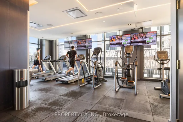 Additional image 15 of 330 Richmond St Unit 319