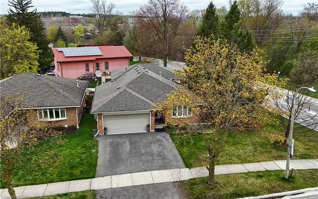 Additional image 3 of 3 Maxwell Dr