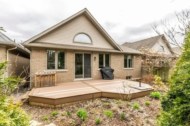 Additional image 37 of 2141 Caroline St Unit 8