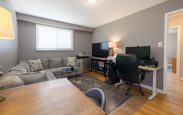 Additional image 20 of 7110 Codlin Ave