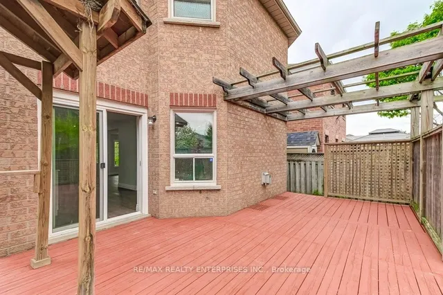 Additional image 46 of 36 Mapleshade Dr