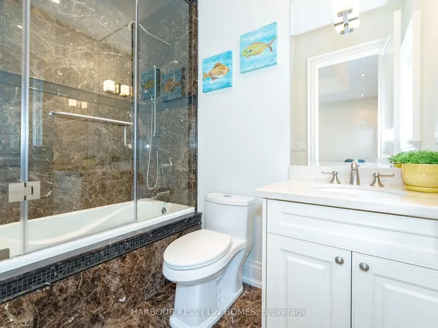 Additional image 33 of 172 Elmwood Ave