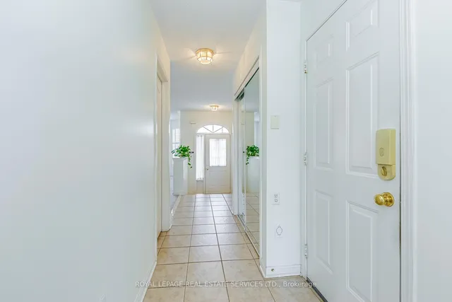 Additional image 4 of 1652 Allan Cres