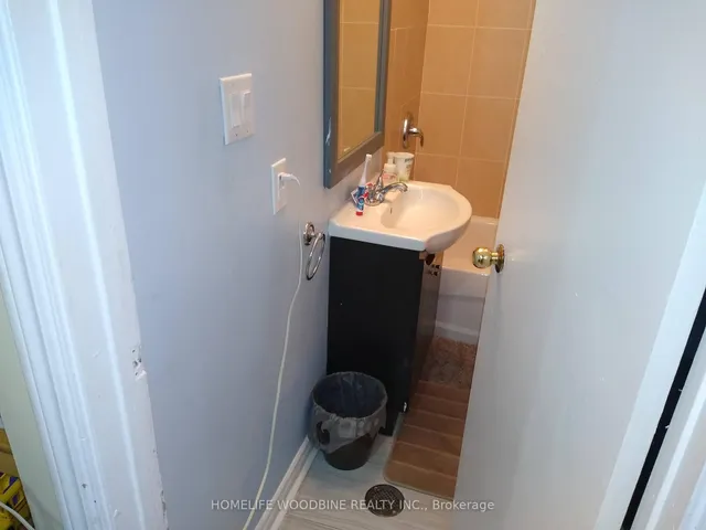 Additional image 32 of 11 Helena Crt