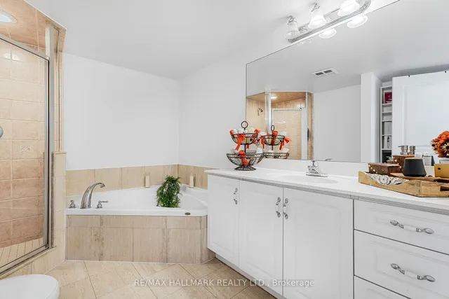 Additional image 22 of 5 Northtown Way Unit 1413