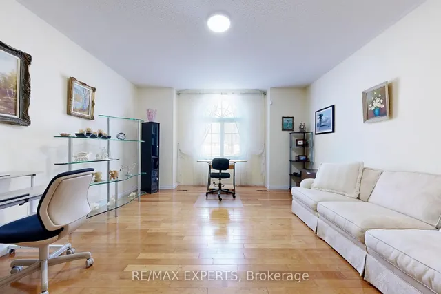 Additional image 22 of 84 Piperbrook Cres