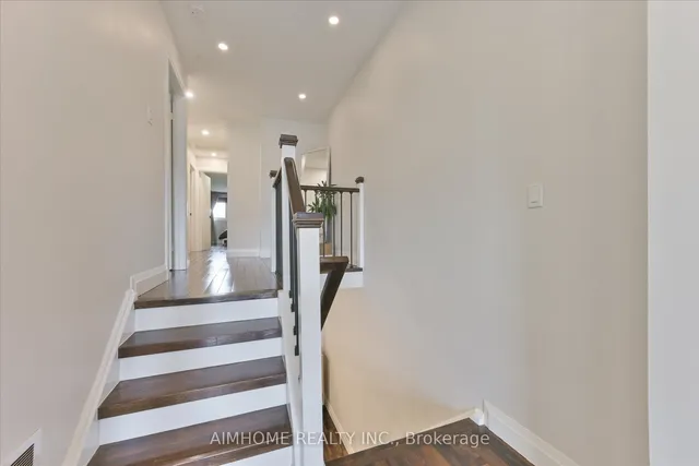 Additional image 23 of 1474 Prince John Circ