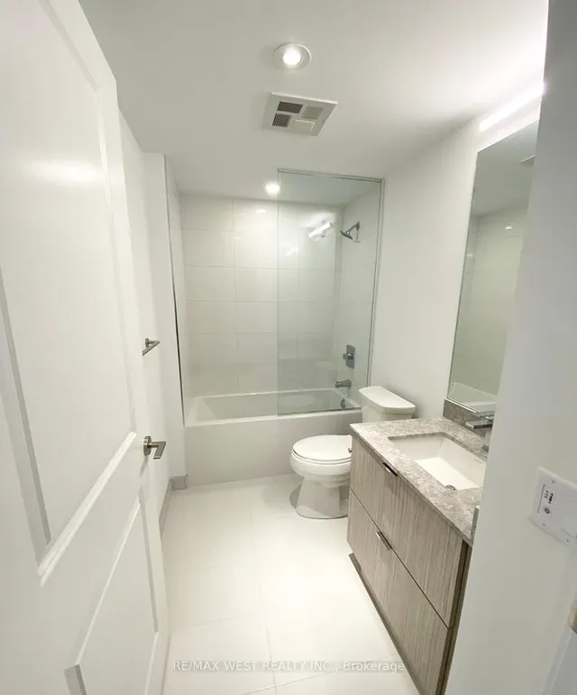 Additional image 2 of 395 Bloor St Unit 4905