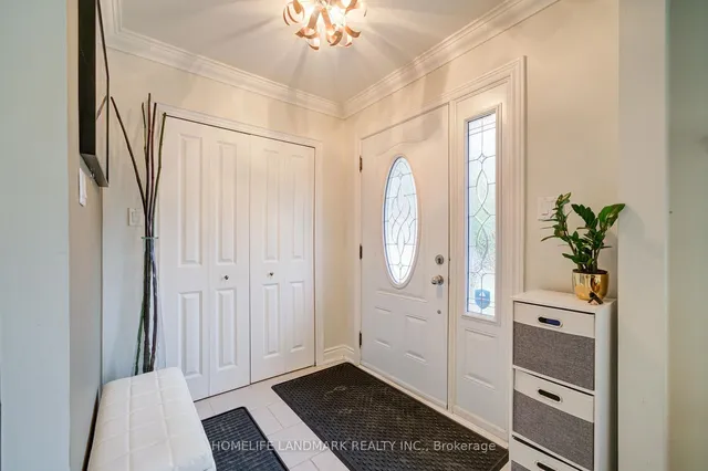 Additional image 5 of 2207 Elmhurst Ave