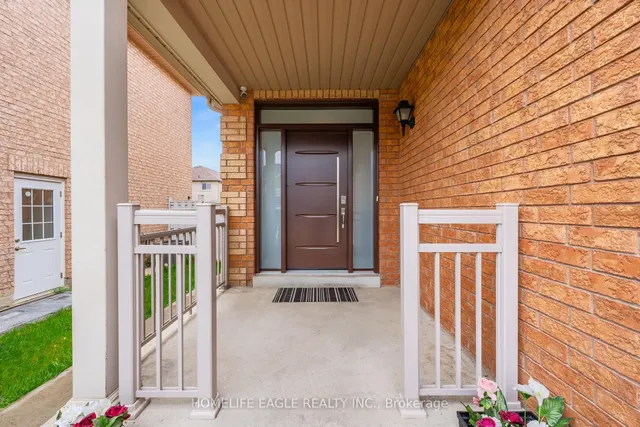 Additional image 4 of 7 Denim Dr