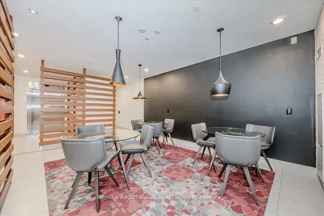 Additional image 20 of 21 Iceboat Terr Unit 2805