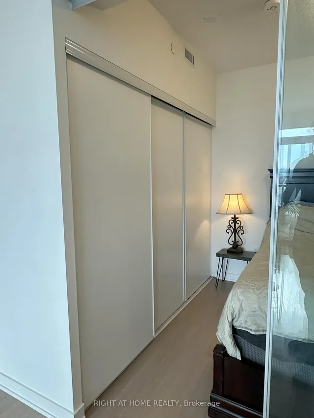 Additional image 13 of 859 The Queensway St Unit 906