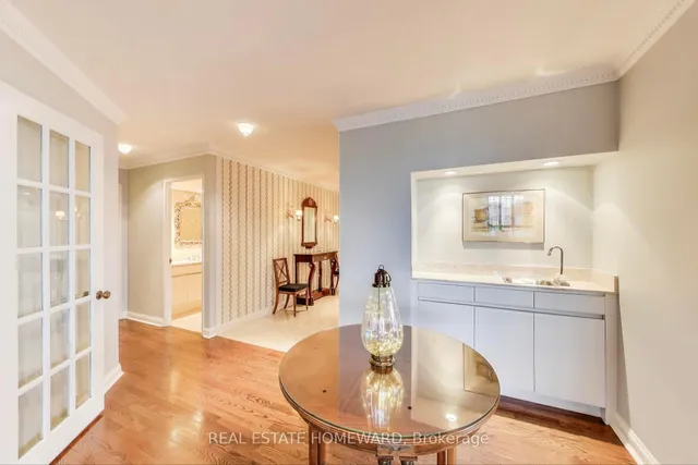 Additional image 17 of 130 Carlton St Unit 804