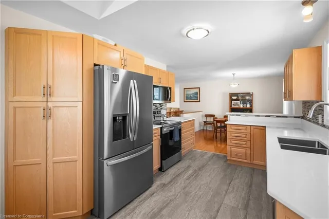 Additional image 7 of 193 Glenariff Dr