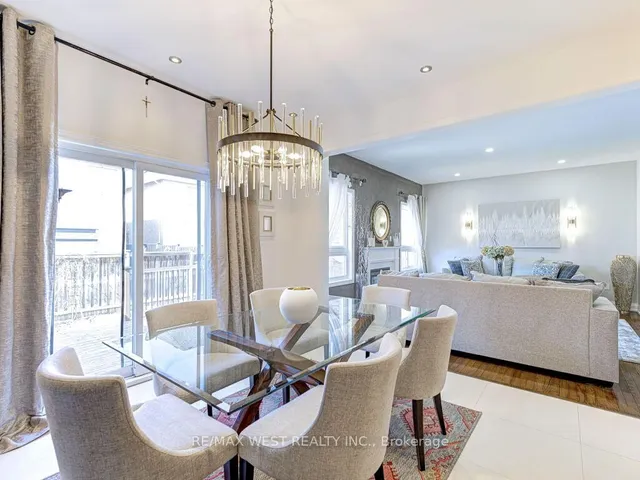 Additional image 18 of 104 Chalkfarm Cres