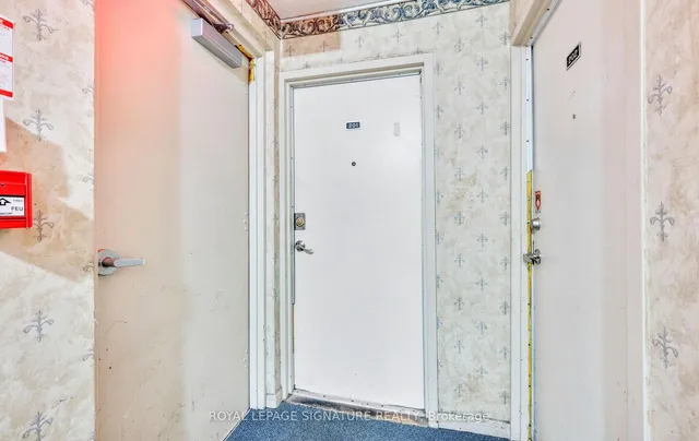 Additional image 8 of 3025 Queen Frederica Dr Unit 201