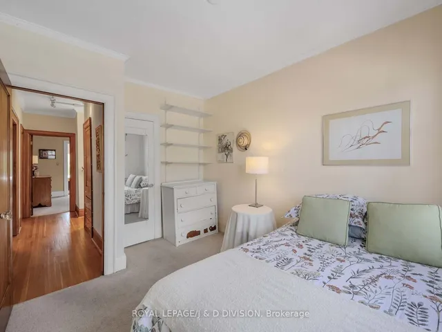 Additional image 19 of 43 Fairlawn Ave