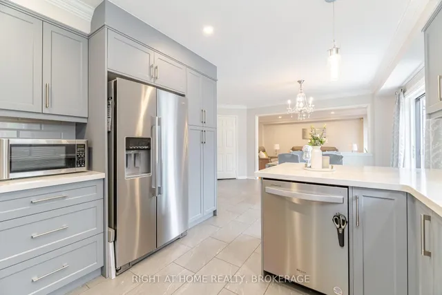 Additional image 16 of 5467 Blue Spruce Ave