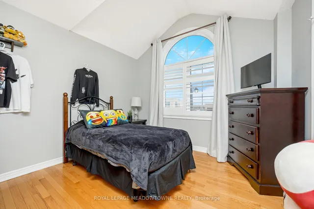 Additional image 32 of 525 Scott Blvd