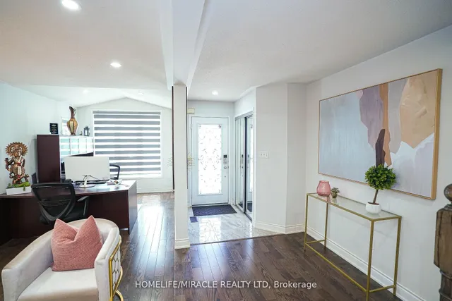 Additional image 3 of 23 Hollowgrove Blvd