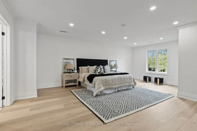 Additional image 14 of 944 Long Dr