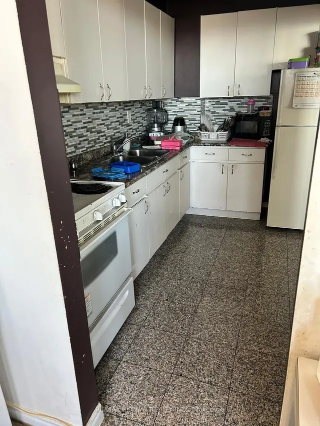Additional image 12 of 1455 Lawrence Ave Unit 1401