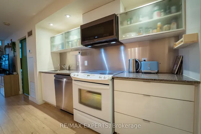 Additional image 9 of 4K Spadina Ave Unit 1223