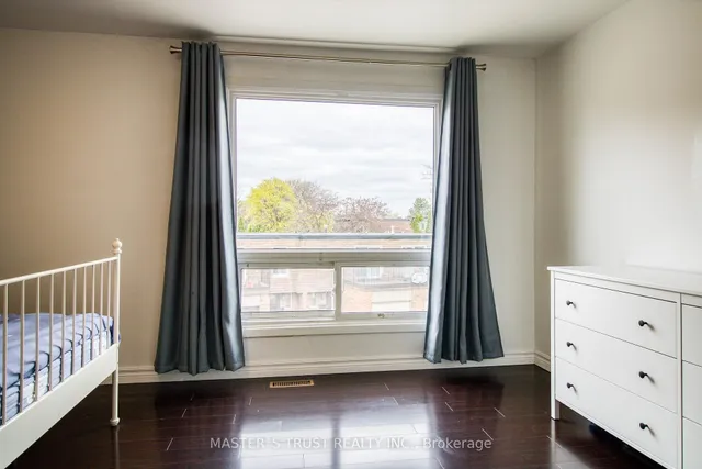 Additional image 25 of 129 Huntingdale Blvd
