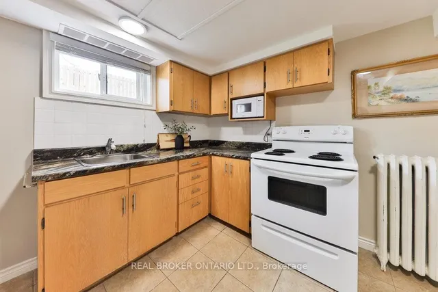 Additional image 31 of 542 Cumberland Ave