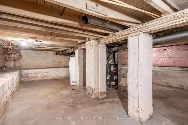 Additional image 14 of 102 NEWLANDS Ave