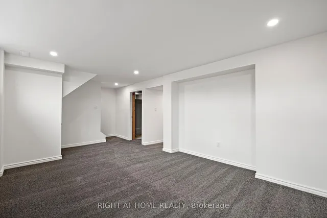 Additional image 20 of 62 Cloke Crt