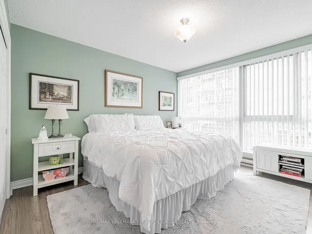 Additional image 19 of 7 Broadway Ave Unit 302