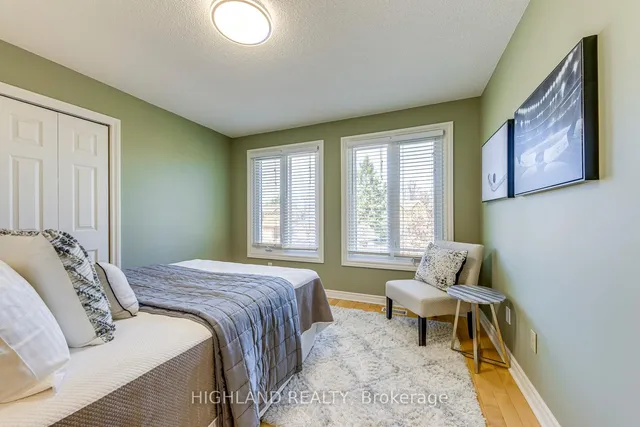 Additional image 37 of 1012 Glenbrook Ave