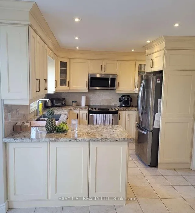 Additional image 13 of 5275 Thornwood Dr