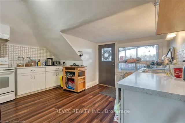 Additional image 14 of 93 Barnesdale Blvd