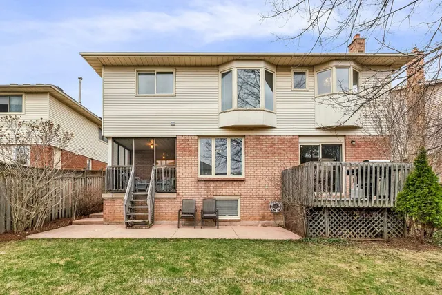 Additional image 50 of 2224 Vista Dr