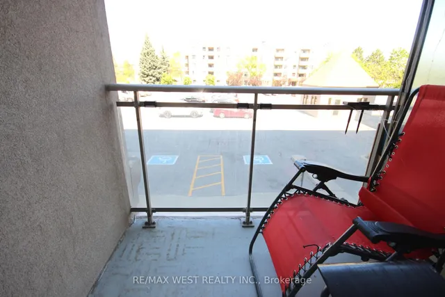Additional image 17 of 7405 Goreway Dr Unit 202