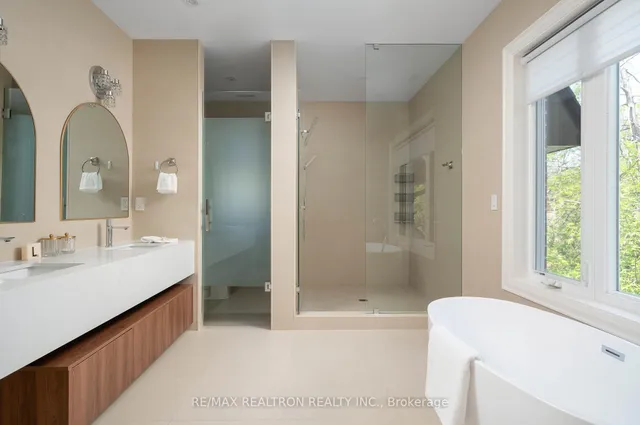 Additional image 35 of 146 Empress Ave