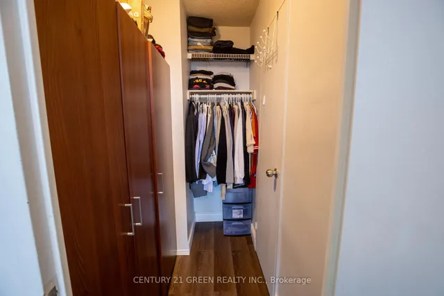 Additional image 26 of 366 The East Mall N/A Unit 322